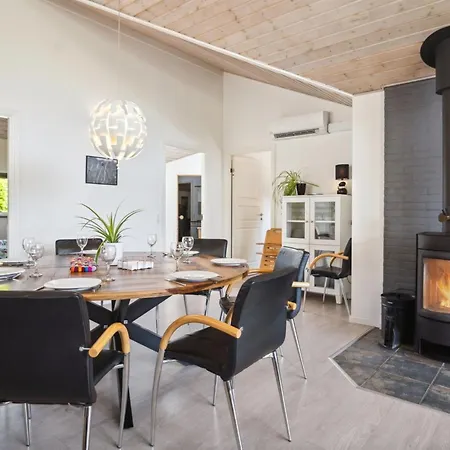 Gunva - 30km From The Sea By Interhome Nyaraló *